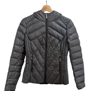 BCBGeneration Puffer Jacket Womens Small Gray Ultra Lightweight Packable Down